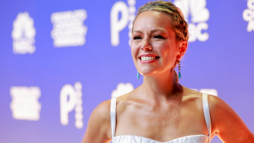 Dylan Dreyer attends the 2024 People's Choice Country Awards