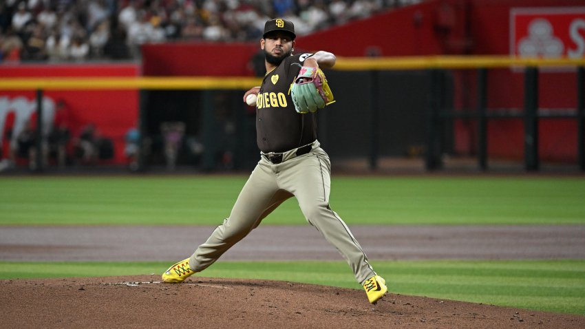 PHOENIX, ARIZONA – SEPTEMBER 28: Randy Vasquez #98 of the San Diego Padres pitches in the first inning against the Arizona Diamondbacks at Chase Field on September 28, 2024 in Phoenix, Arizona. (Photo by Norm Hall/Getty Images)