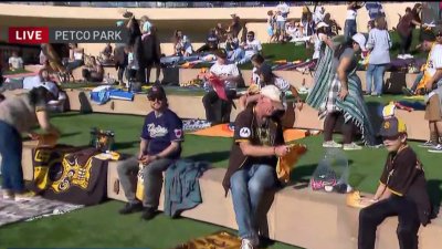 Padres fans fill Gallagher Square for NLDS Game 5 watch party