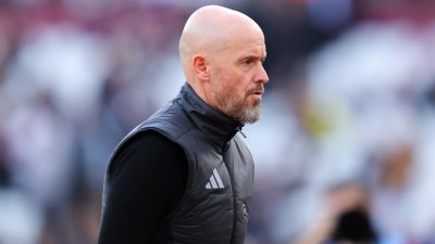 Erik ten Hag leaves Manchester United