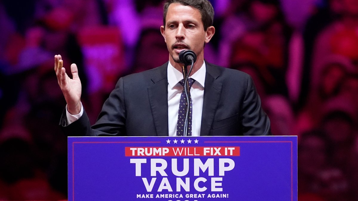 Who is Tony Hinchcliffe? Trump rally comedian disses Puerto Rico NBC 7 San Diego