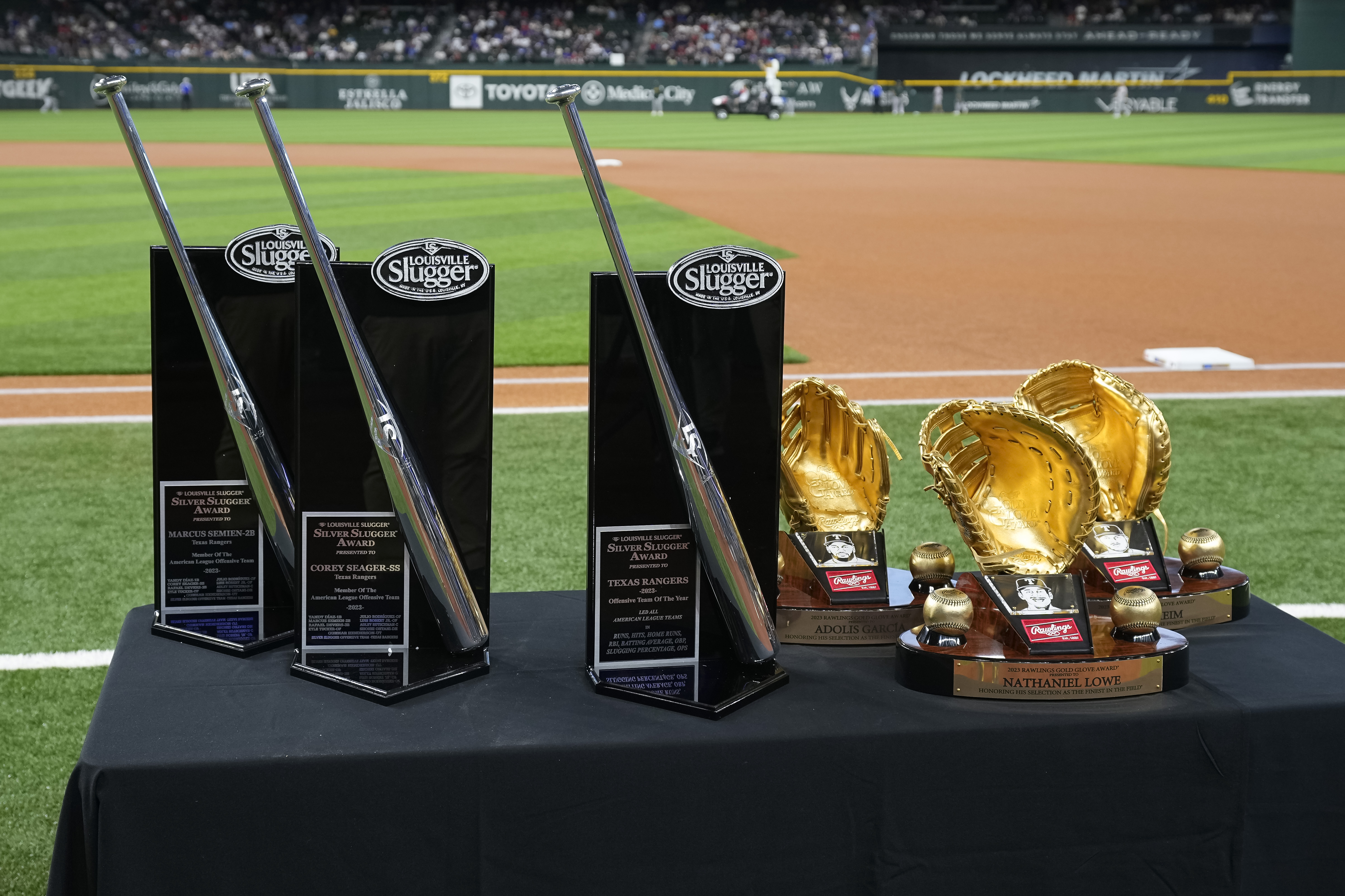 Full list of 2024 Gold Glove Award finalists NBC 7 San Diego