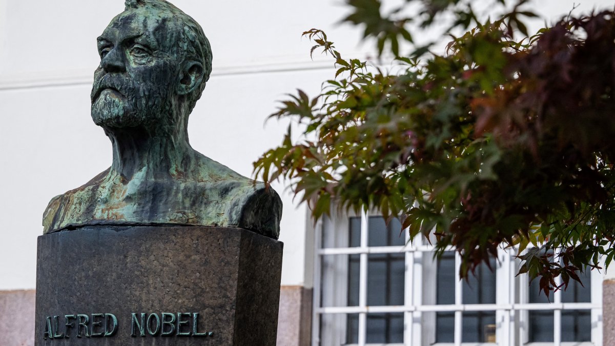 Nobel Peace Prize 2024 awarded to Japanese atomic bomb survivors NBC