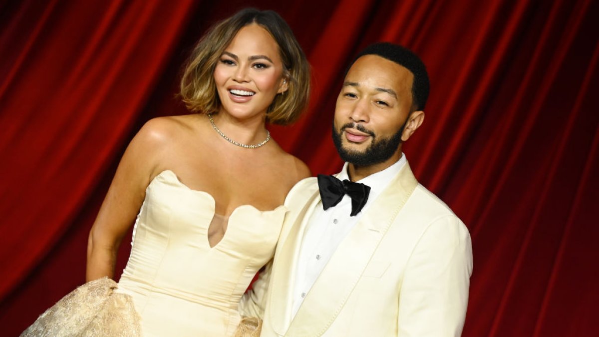 Watch Chrissy Teigen’s attempt to scare husband John Legend in Michael