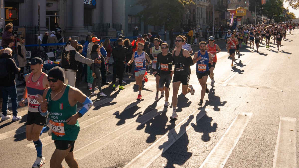 Influencer banned from NYC Marathon after e-bike film crew interferes ...