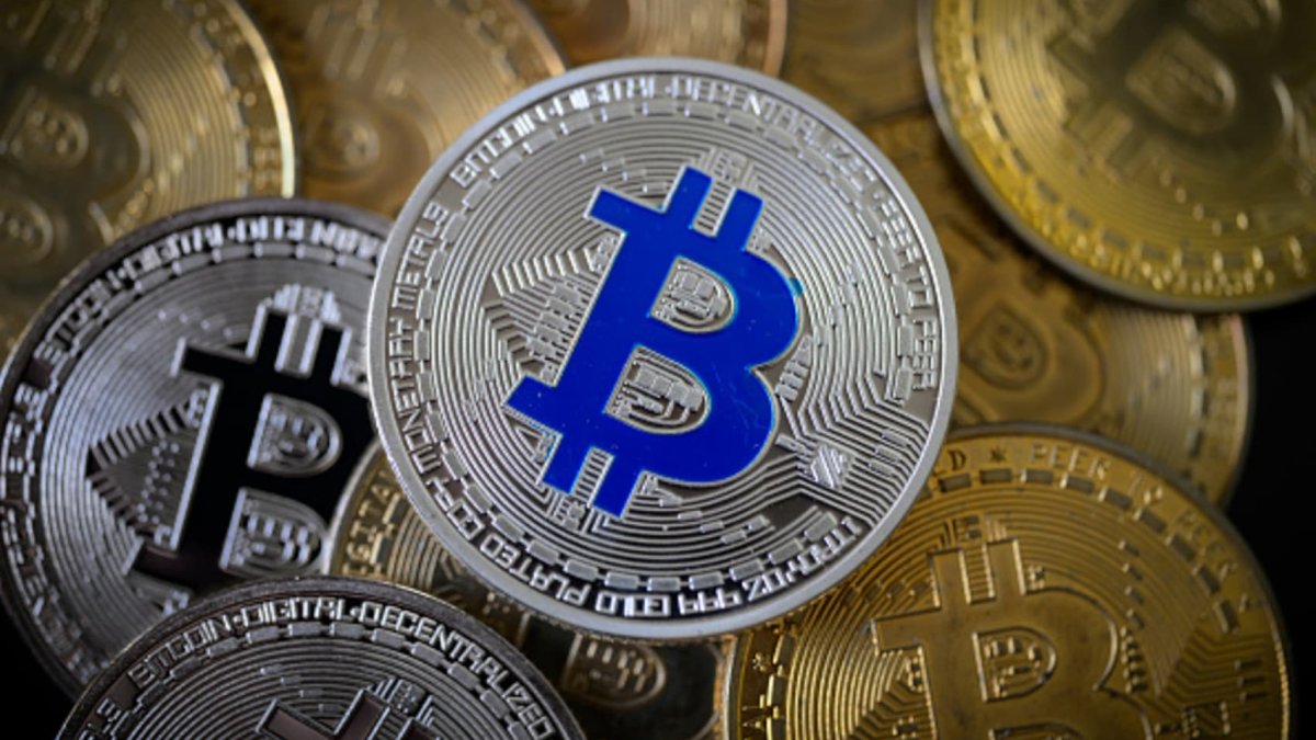 Bitcoin swings back above $96,000, in stunning reversal, as light inflation  data stokes risk appetite – NBC 7 San Diego