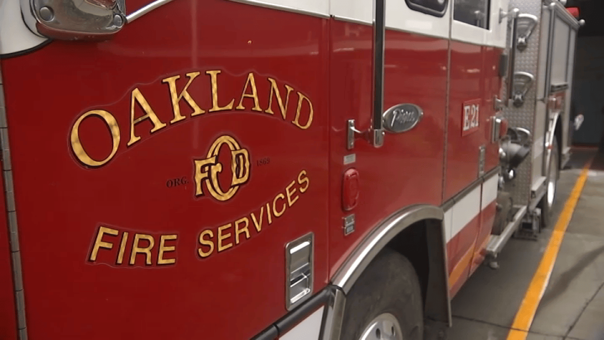 Driver crashes into crowd in Oakland; 3 killed, several injured – NBC 7 ...