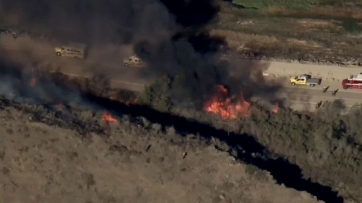 Brush fire burns in Ventura County – NBC 7 San Diego