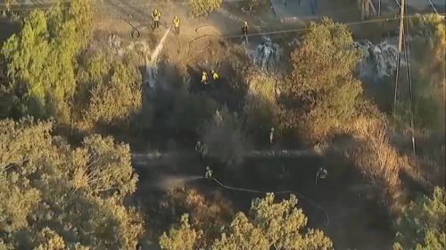 Firefighters control small Vista brush fire – NBC 7 San Diego