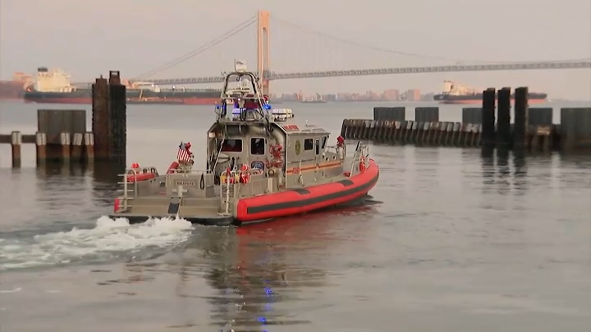 Boat sinks off NYC, killing 4 people NBC 7 San Diego