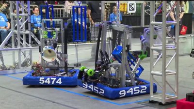 UC San Diego hosts Robotics competition for local high school students