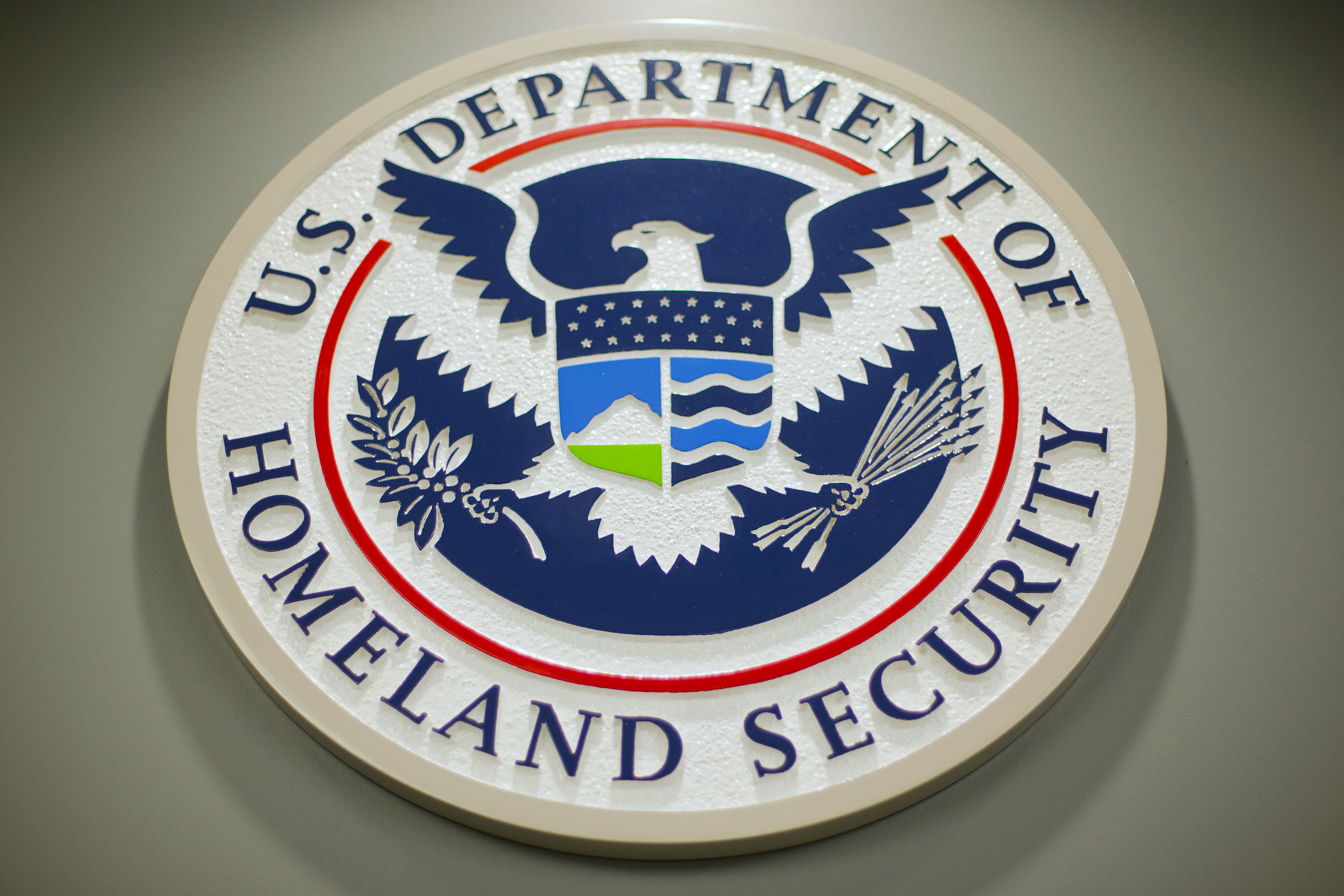 Homeland Security ends collective bargaining agreement with TSA staffers