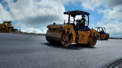 What's the difference between racing asphalt and regular asphalt?