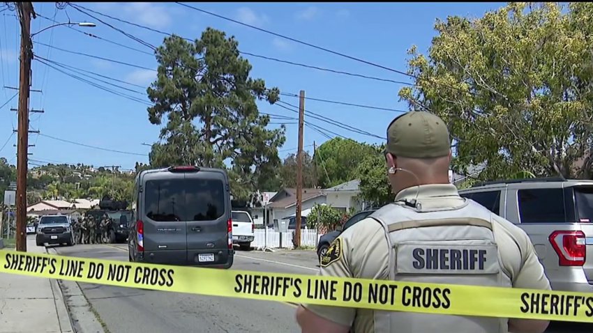 Woman's body found at Vista home, man detained after hourslong SWAT standoff: SDSO