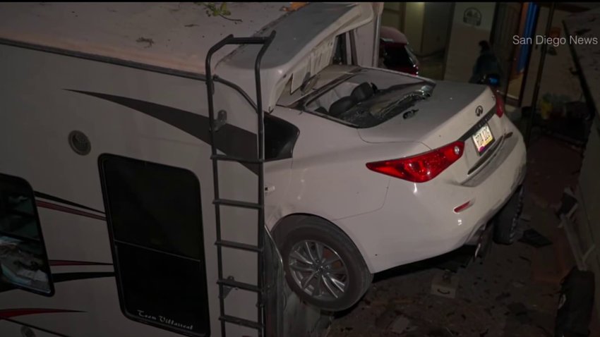 Flying car slams into RV in La Mesa; two suspects fled hit-and-run: LMPD