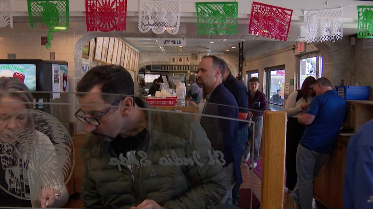 Tariffs add to mounting inflation concerns at San Diego restaurants