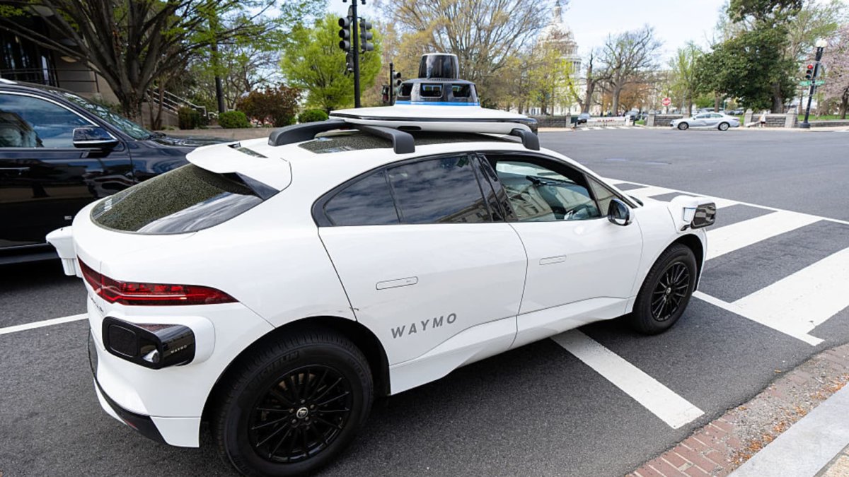 Waymo says it reached 10 million robotaxi trips, doubling in five ...