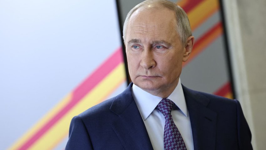 Russian President Vladimir Putin tours an exhibition at the Central Museum of the Great Patriotic War on Poklonnaya Gora in Moscow, Russia, April 30, 2025.