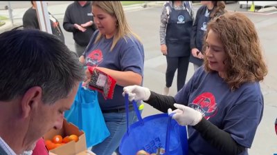 Food pantry opens in Chula Vista Elementary school to help feed families