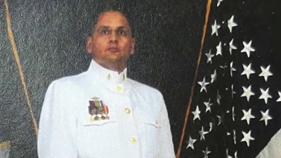 Family pleads for video of Navy veteran's deadly police shooting to be released