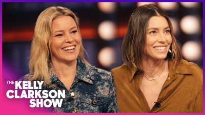 Elizabeth Banks & Jessica Biel swapped boy-mom hacks on ‘The Better Sister' set
