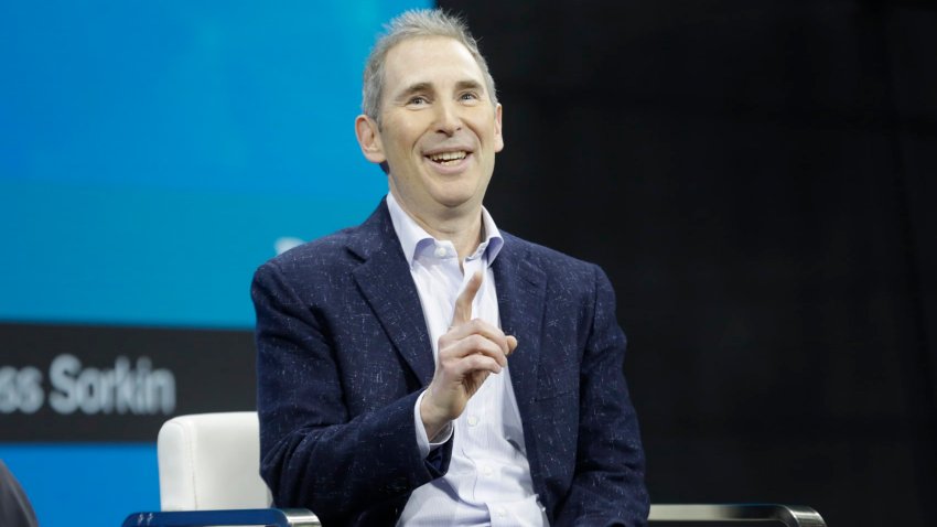 [CNBC] Amazon CEO: People in their 20s tend to make this mistake—I was ‘lucky’ to avoid it