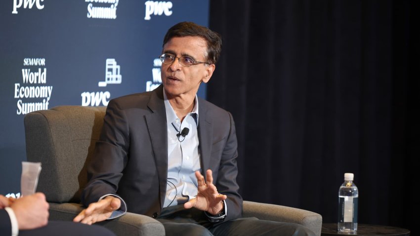 Sridhar Ramaswamy, CEO of Snowflake, speaks at the Semafor World Economy Summit in Washington on April 25, 2025.