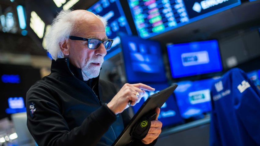 Traders work at the New York Stock Exchange on June 4, 2025.