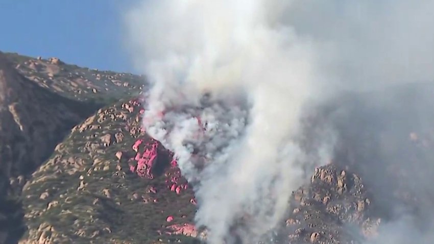 Lakeside brush fire grows to 300+ acres, prompts evacuations