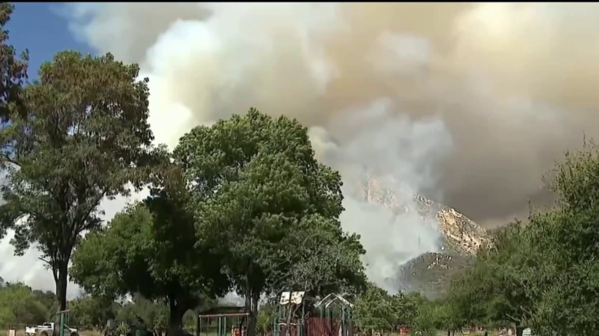 Brush fire in Lakeside grows to 340 acres, prompts evacuations – NBC 7 ...