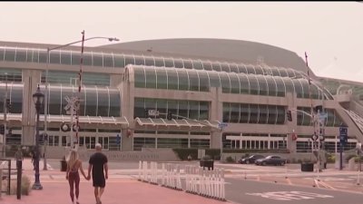 Proposal for $25 minimum wage for San Diego tourism workers advances