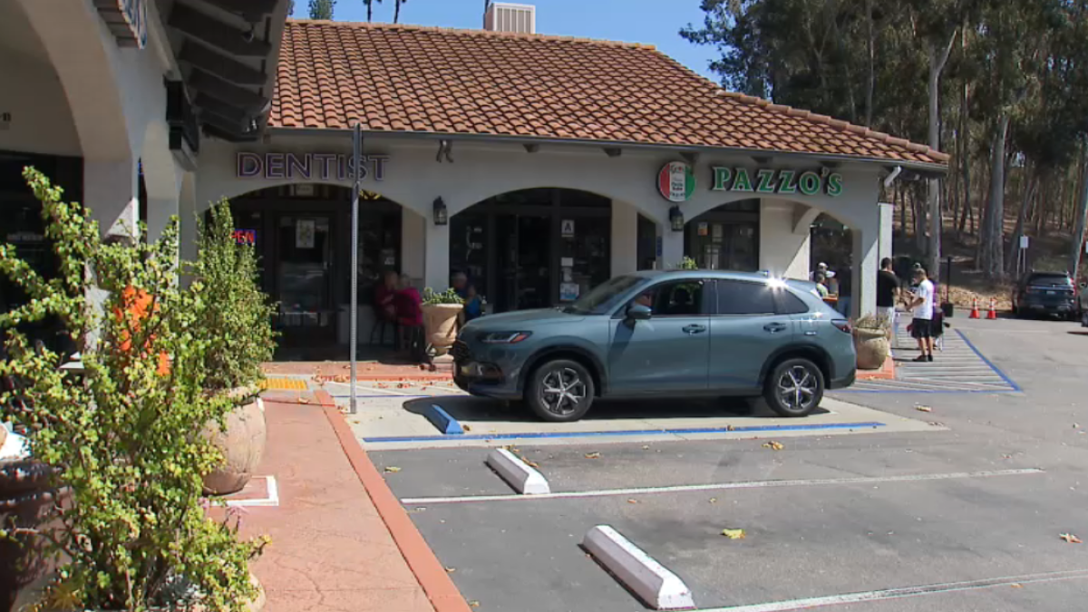 Pazzo's Pizza in Scripps Ranch burglarized