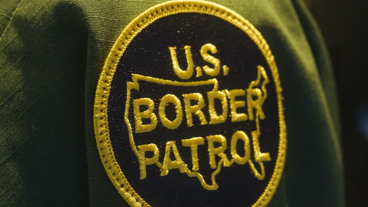 Mexican man pleads guilty to impersonating Border Patrol agent