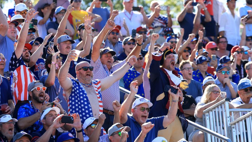 FARMINGDALE, NEW YORK – SEPTEMBER 28:   United States fans react during the Sunday singles matches of the 2025 Ryder Cup at Black Course at Bethpage State Park Golf Course on September 28, 2025 in Farmingdale, New York.