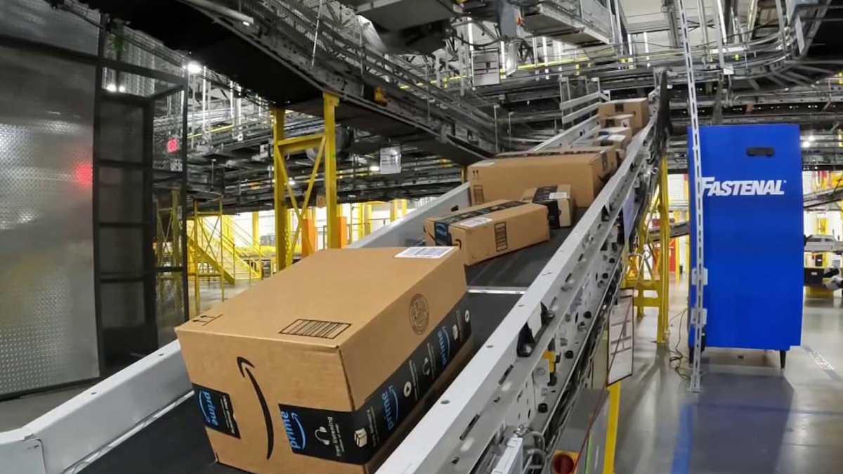 What happens inside an Amazon fulfillment center? – NBC 7 San Diego