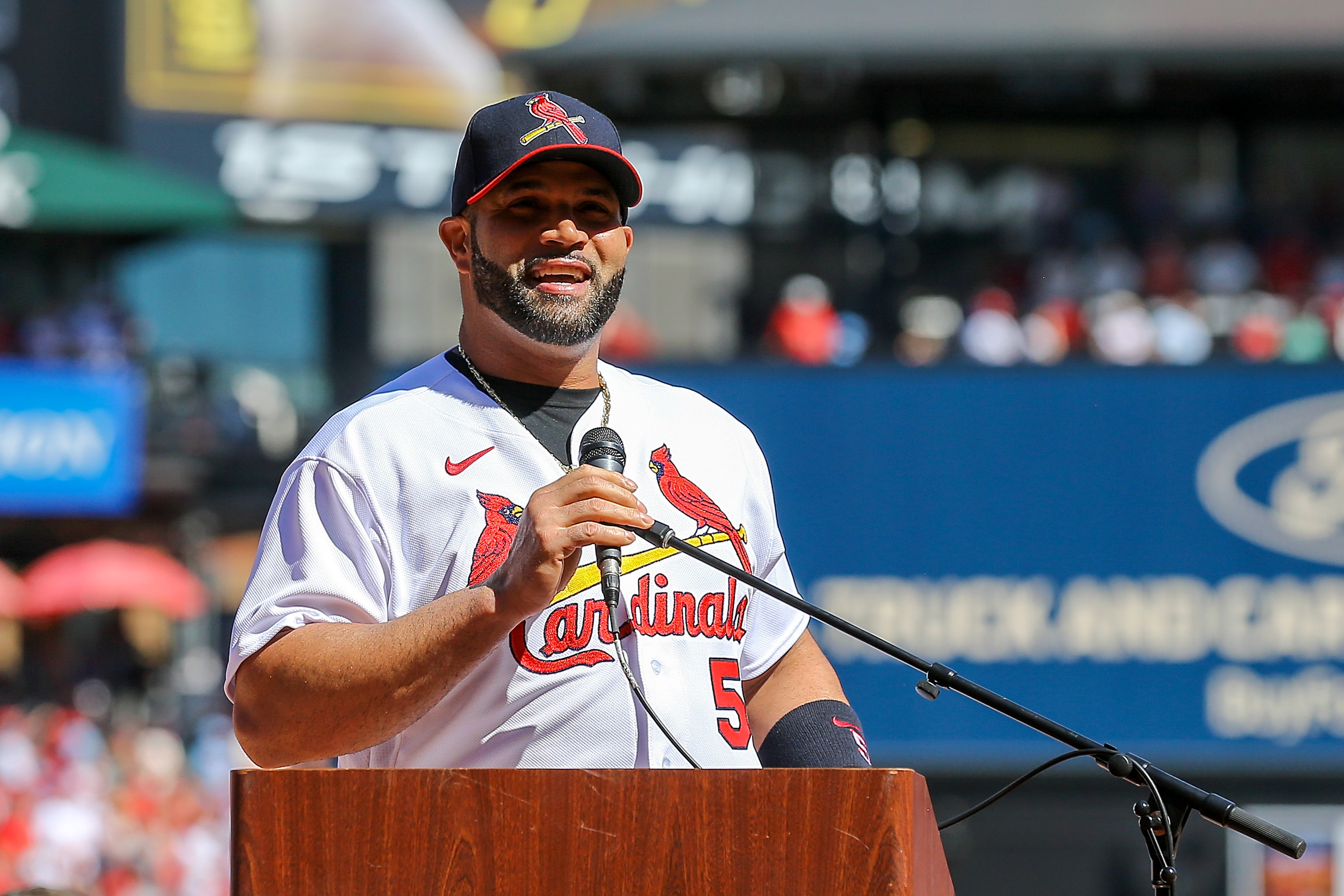 San Diego Padres to interview Albert Pujols for manager opening