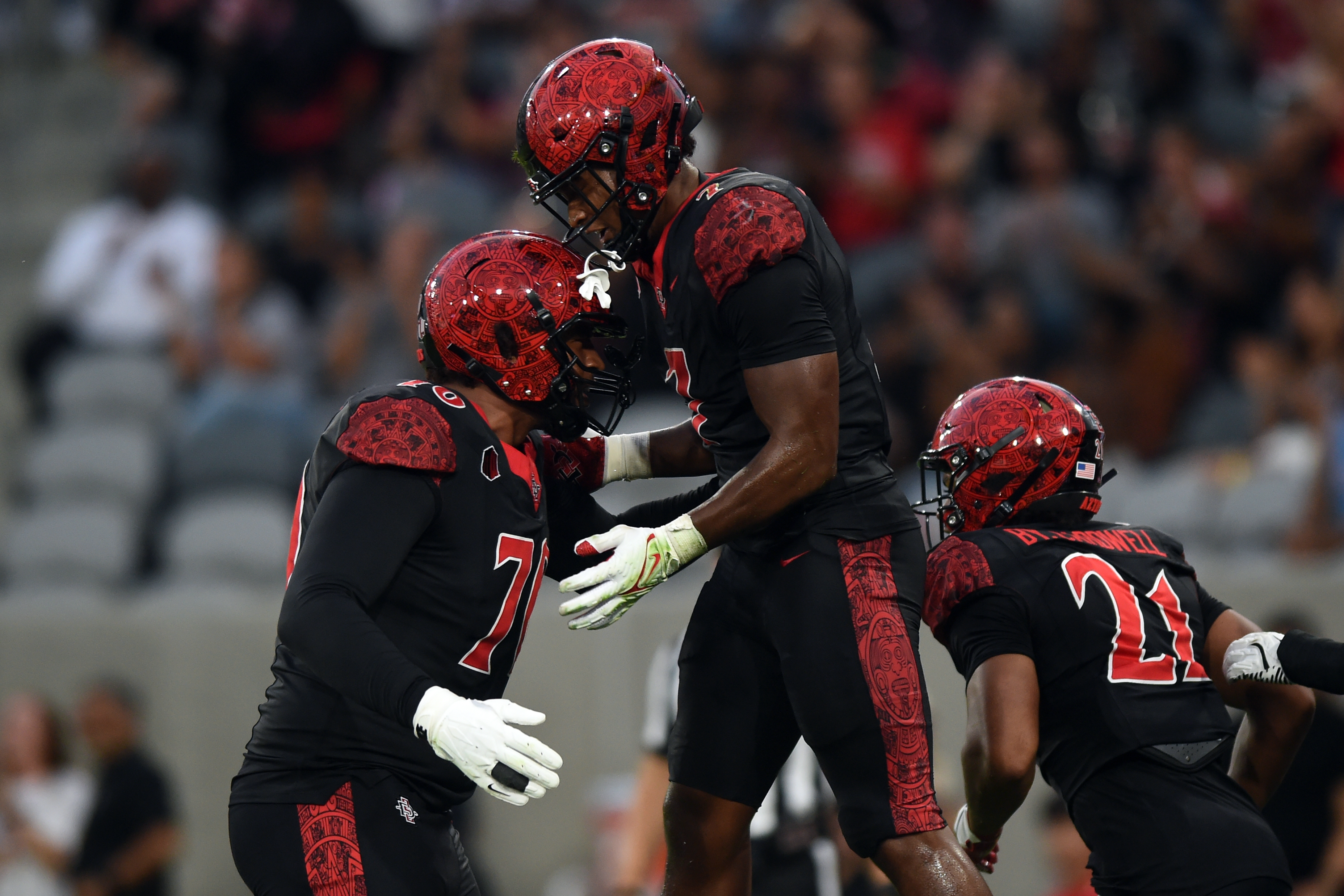 Aztecs shut out Fresno St., become bowl-eligible
