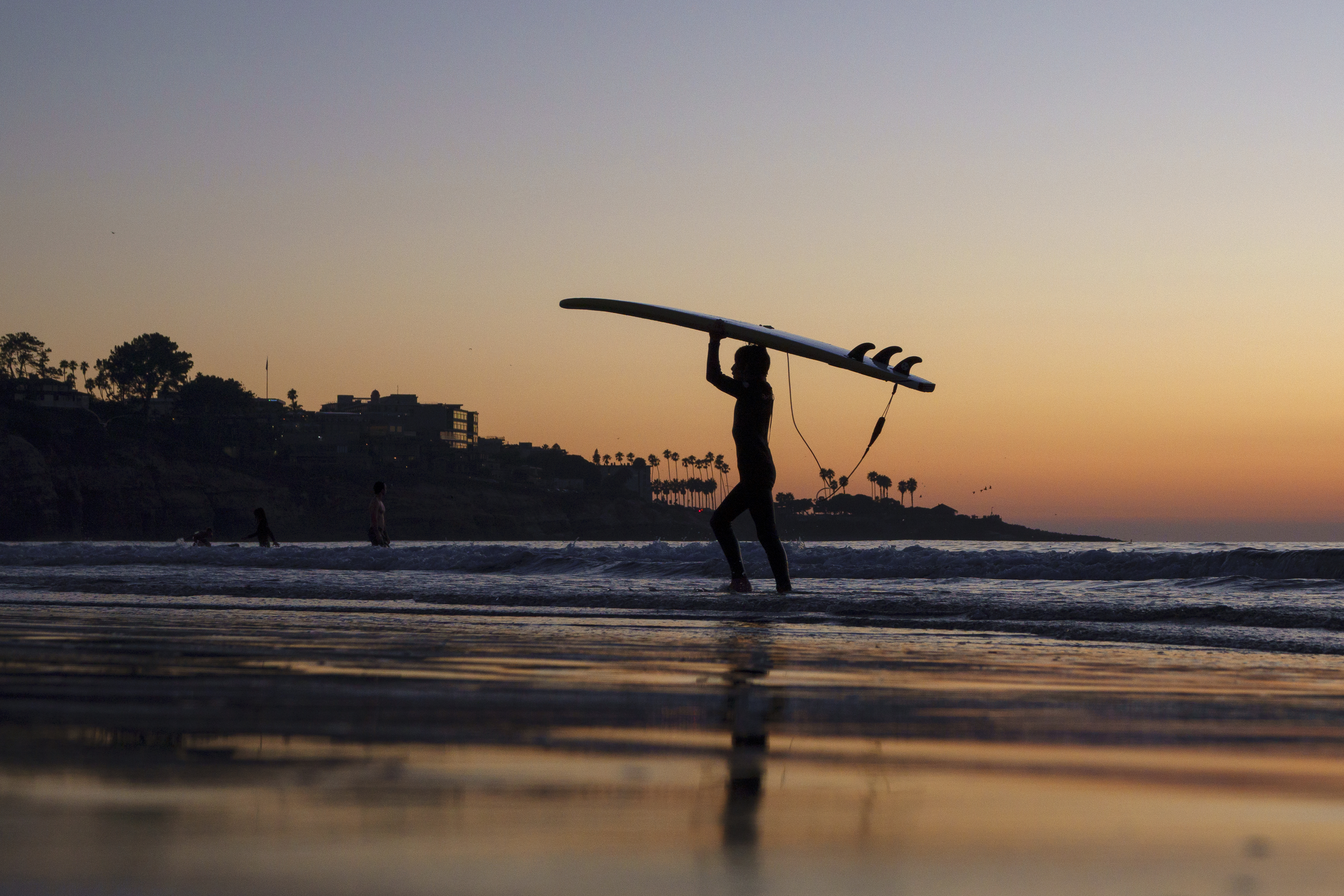 Surfing can help veterans ride out wave of depression, anxiety, SDSU study shows