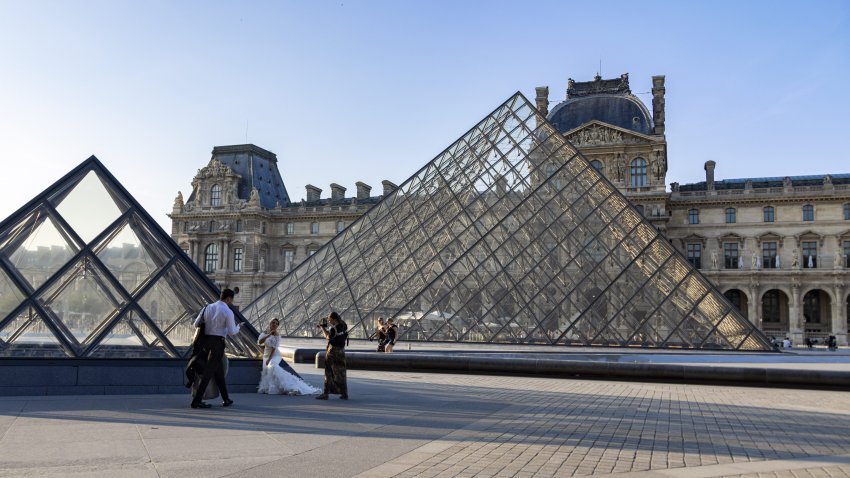 Louvre