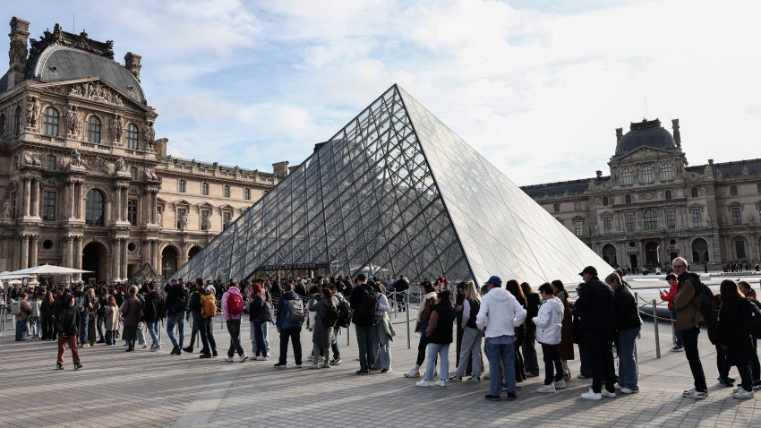 Louvre