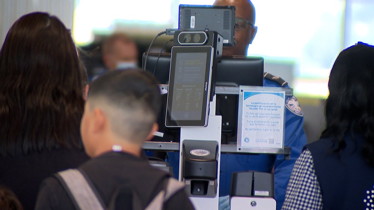 San Diego travelers concerned about TSA sharing traveler information with ICE