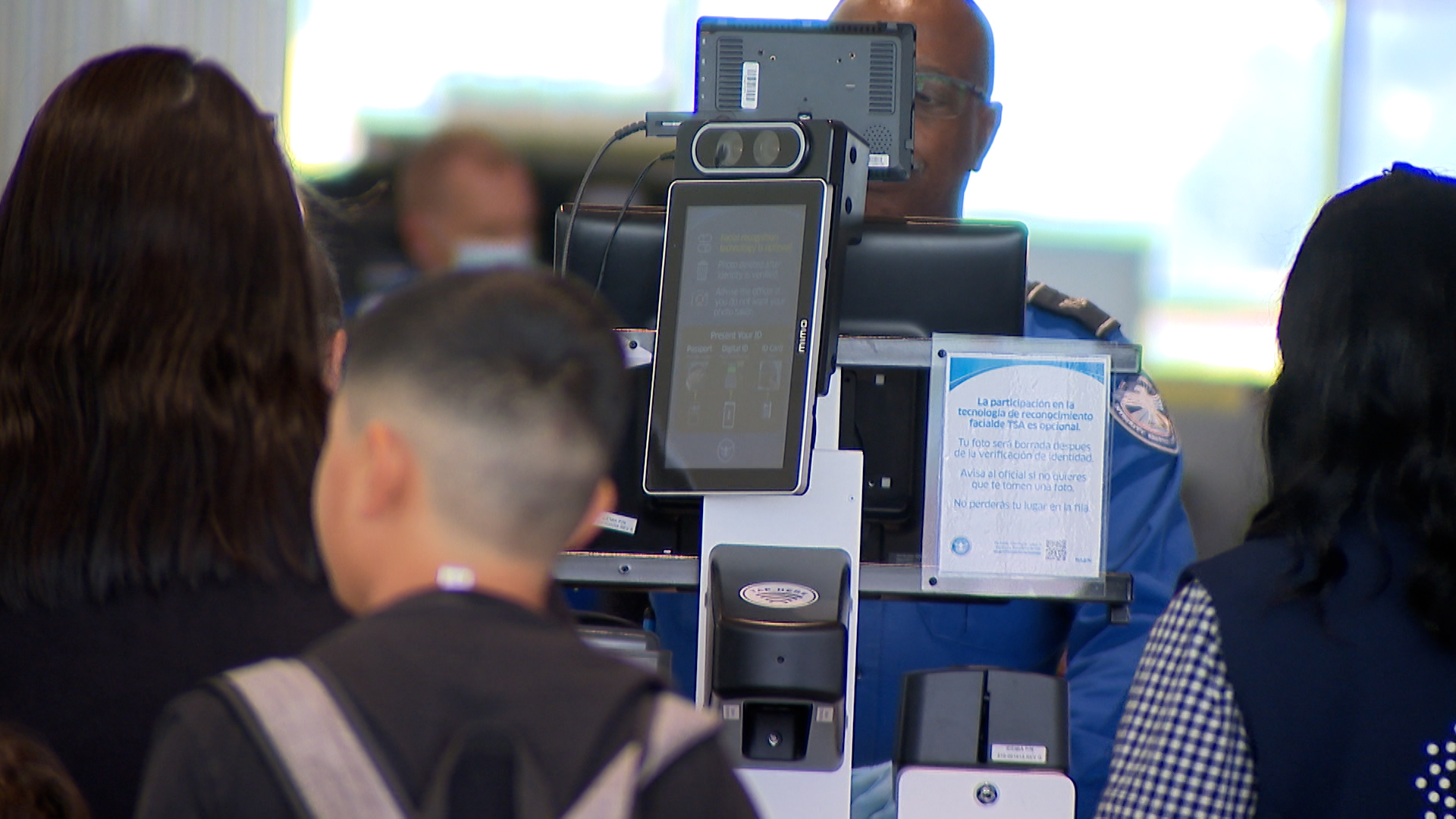 San Diego travelers concerned about TSA sharing traveler information with ICE