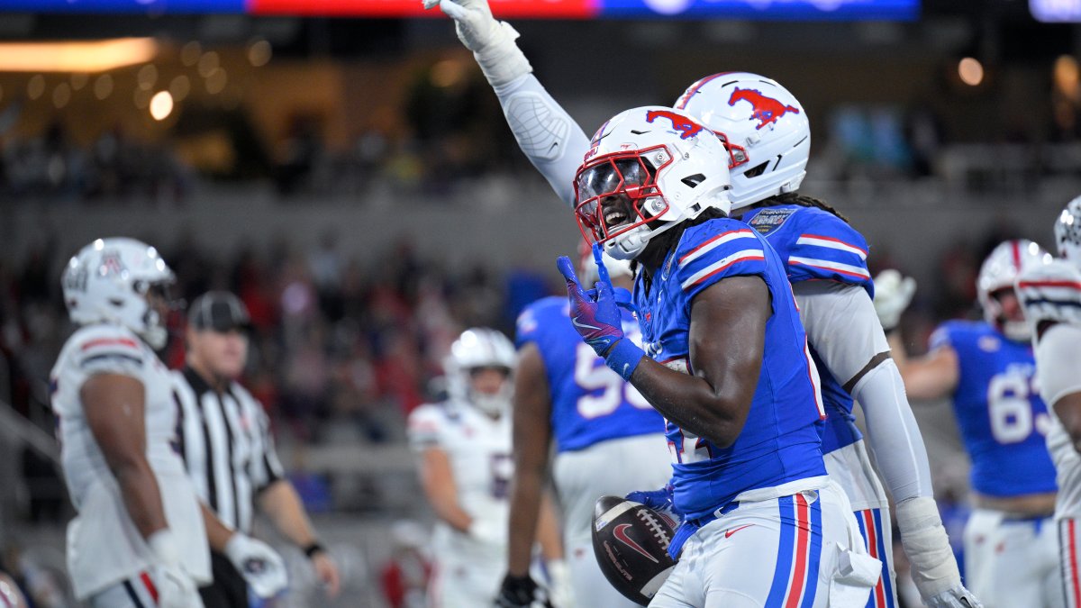 Hot start leads SMU to Holiday Bowl win over Arizona at Snapdragon Stadium
