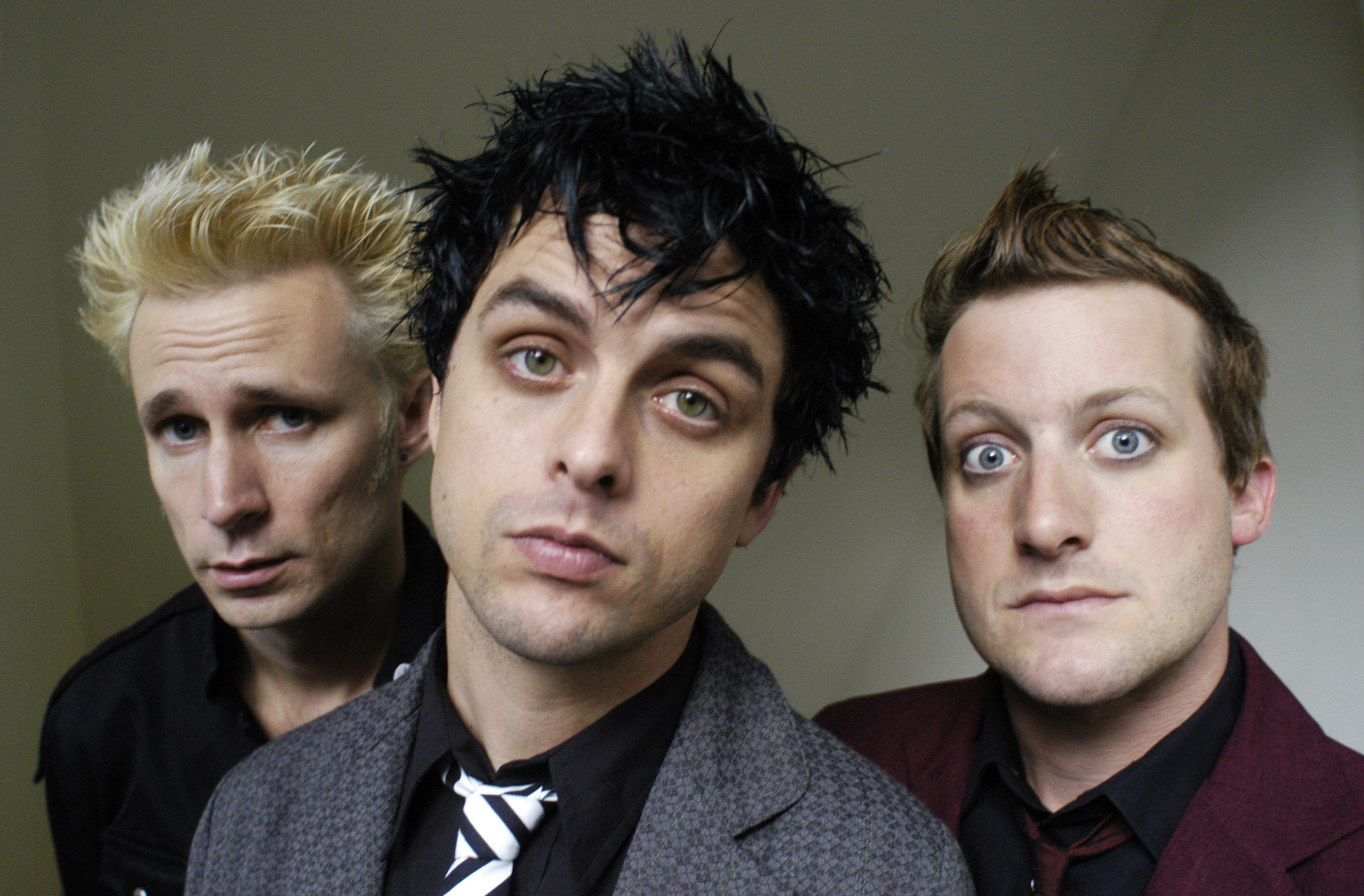 Green Day makes surprise appearance at Petco Park during San Diego Comic-Con