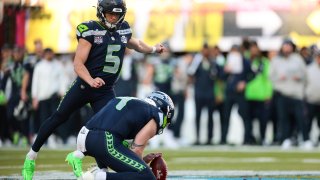 San Diego native Jason Myers kicks record setting 5 field goals leading ...