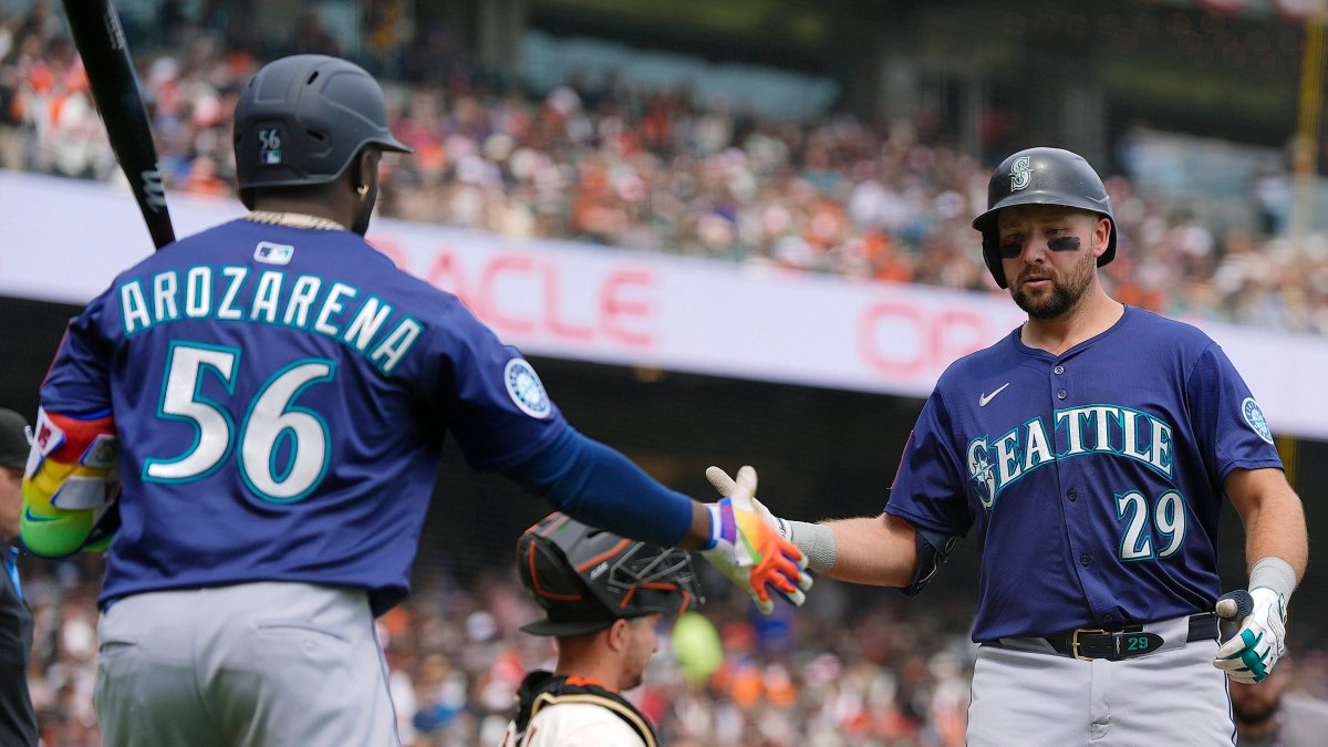 Randy Arozarena apologizes to Cal Raleigh over comments after WBC handshake  snub