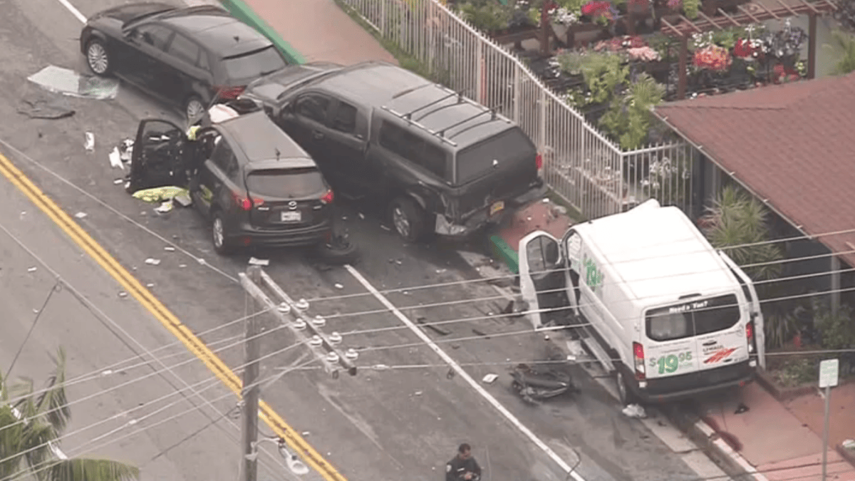 1 killed in San Clemente stolen U-Haul truck chase crash – NBC 7 San Diego