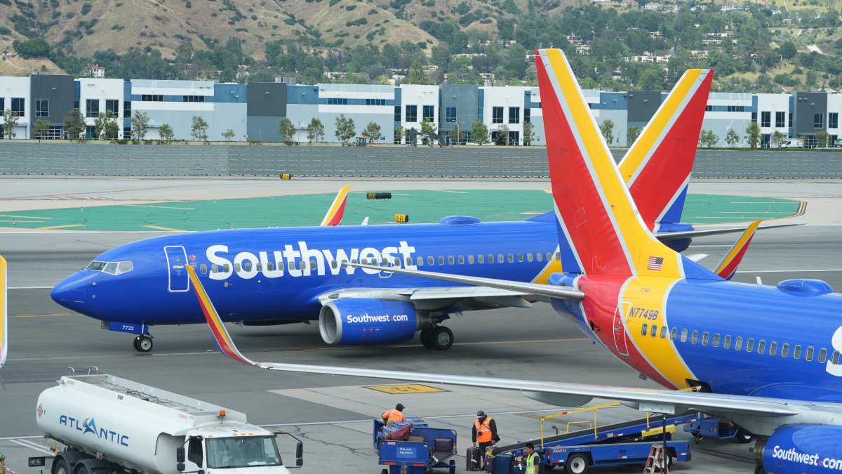 Two Southwest Airlines planes had to take evasive action to avoid colliding in Nashville