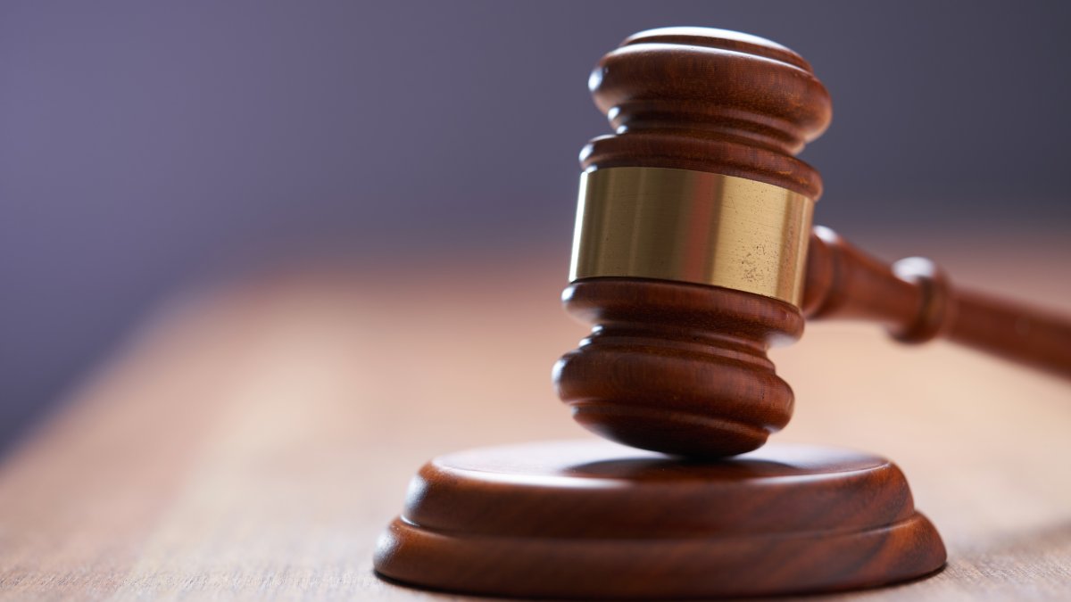 Judge bars immigration arrests at U.S. courthouses in a setback for ...