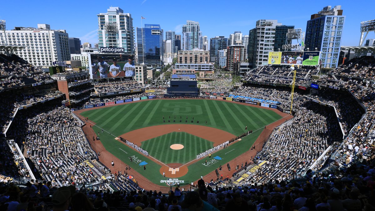 Are the San Diego Padres really worth more than the New York Mets or Los Angeles Dodgers?